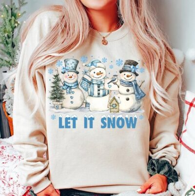 Coquette Snowman Christmas T-Shirt - Let It Snow Retro Winter Basics Sweatshirt Cozy Season Retro Christmas Clothing Unisex